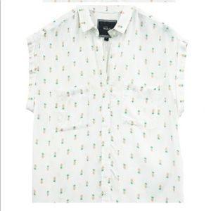 Rails Women’s Short Sleeve Pineapple Top